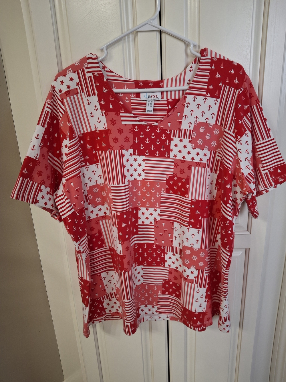 Denim&Co Red and White Patchwork Print Short Sleeve Top Nwot